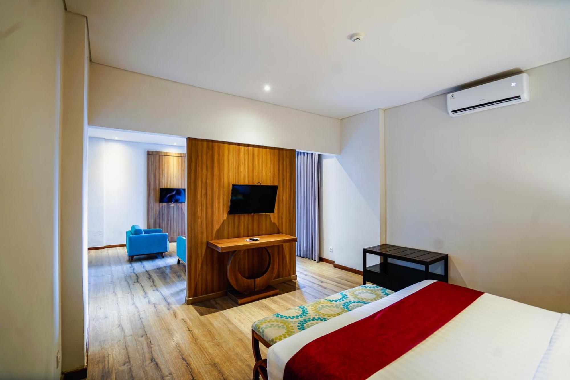 The Kirana Canggu Hotel Exterior foto